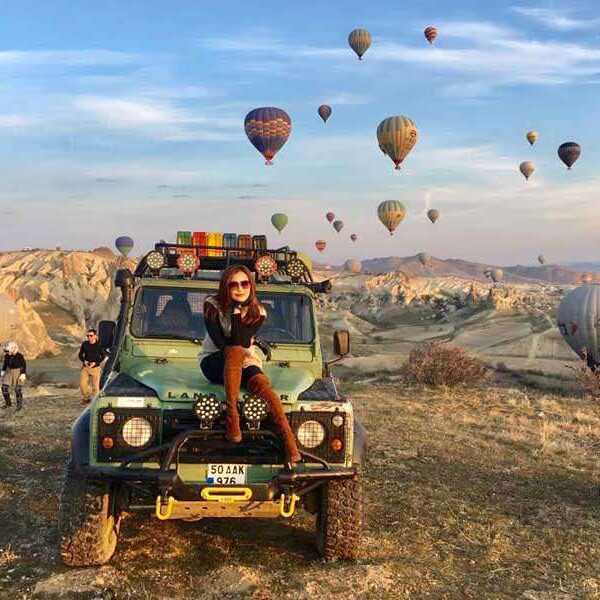 Sky Ballet: Hot Air Balloon Safari and Jeep Adventure in Cappadocia